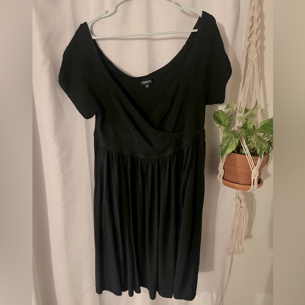 Black Torrid off the shoulder skate dress